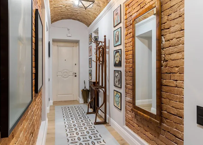 художня резиденція львова * Lvov